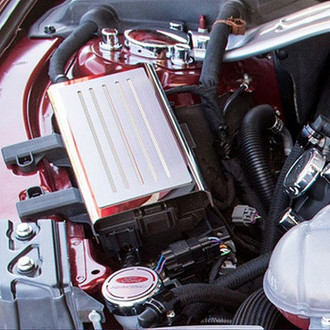 ACC® - Polished Fuse Box Plate with White Carbon Fiber Accent