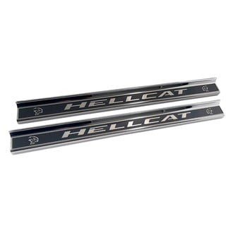 ACC® - Non-Illuminated Polished/Carbon Fiber Door Sills with Polished Hellcat Logo