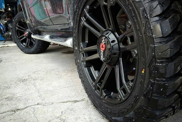 ACCELERA® 1200037316 - MT-01 275/45R22 112P
