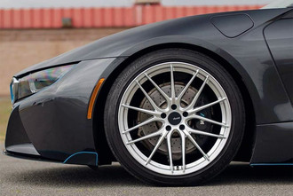CATALAN Hyper Silver on BMW I8