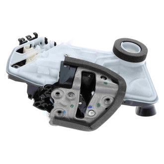 AISIN® - Door Latch Assembly