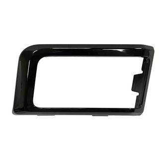 Alzare® - Front Passenger Side Fog Light Bezel (Standard Line)