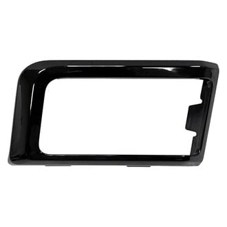 Alzare® - Front Passenger Side Fog Light Bezel (CAPA Certified)