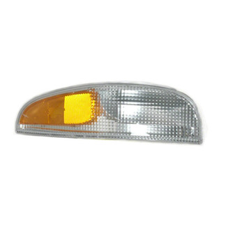 Alzare® - Passenger Side Replacement Turn Signal/Parking Light (Standard Line)