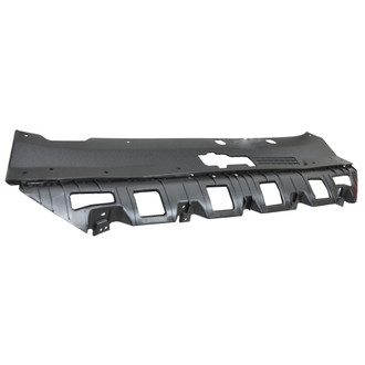 Alzare® - Upper Radiator Support Cover (Standard Line)