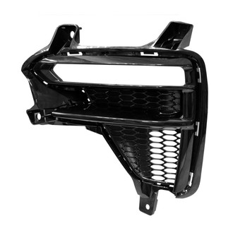 Alzare® - Front Fog Light Bezel