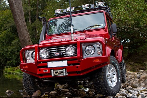 ARB® - Deluxe Full Width Front Winch HD Bumper with Brush Guard