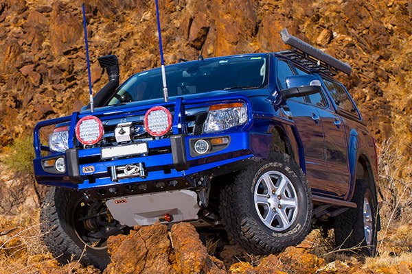 ARB® - Deluxe Full Width Front Winch HD Bumper with Brush Guard