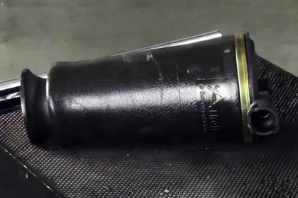 Arnott® - Rear Driver or Passenger Side Air Spring Installation