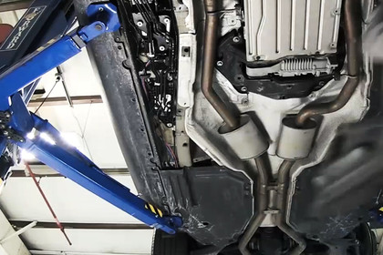 Arnott® - Rear Driver or Passenger Side Air Spring Installation