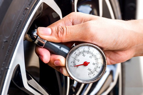 Checking and Adjusting Your Vehicle’s Tire Pressure