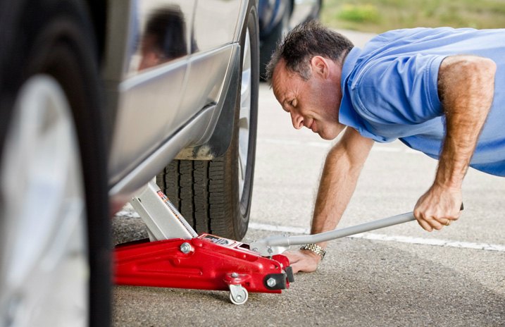 How To Change A Flat Tire