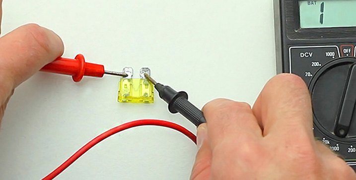 3 Ways to Check Fuses - wikiHow