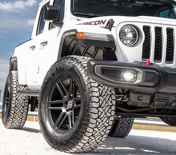 Suspension Lifts vs. Body Lifts: How To Choose The Right Lift Kit For Your  Truck