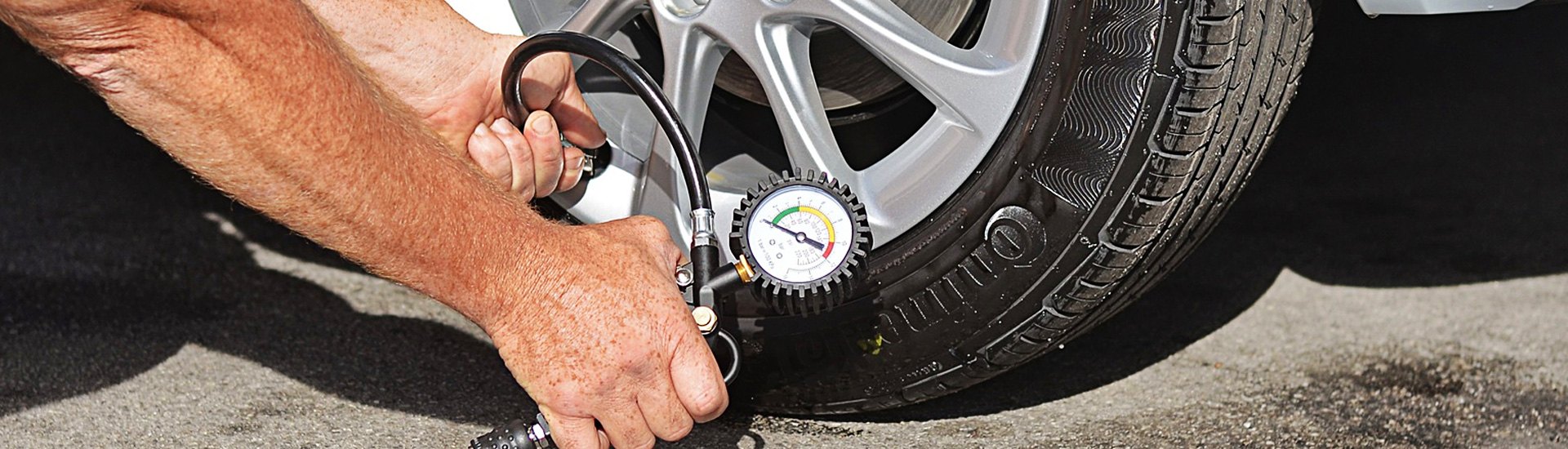 Tire Pressure Gauges | The Must-have Glovebox Accessory