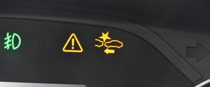 Triangle with an Exclamation Point: What This Warning Light Means