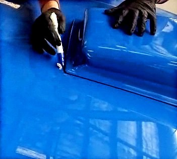 Denoting Outer Edges Of Scoop Using Soft Marker