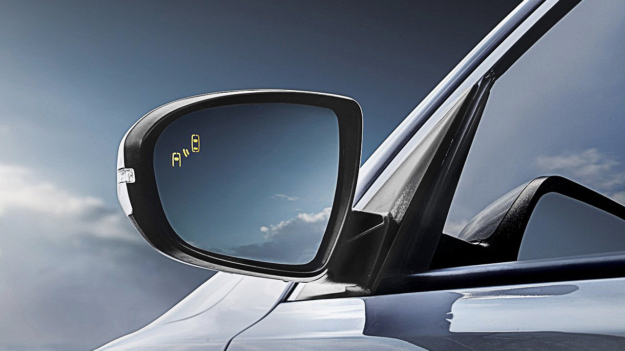 What You Need To Know When Ordering A Replacement Outside Mirror