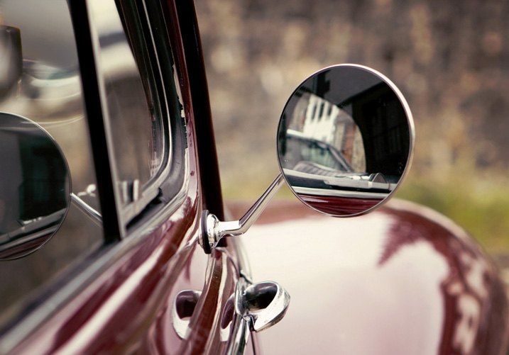 Car Repair & Maintenance : How to Replace a Car Door Mirror 