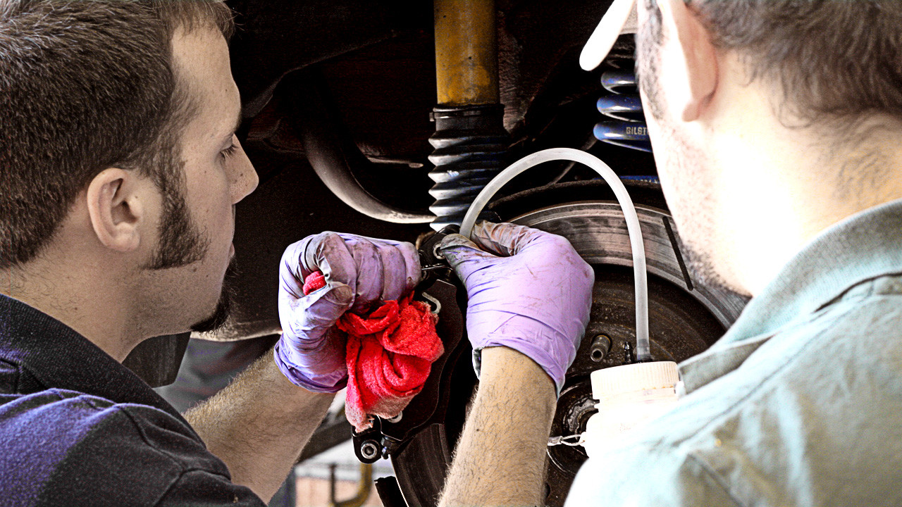 Brake Fluid Flush: Why It Is Important and How You Can Do It Yourself