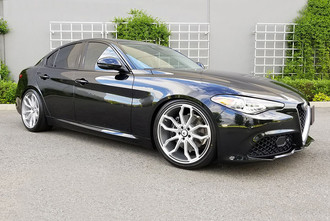 ABL-19 Brushed Silver with Carbon Fiber Inserts on Alfa Romeo Giulia