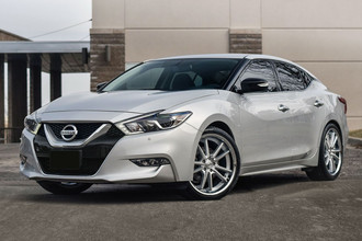 ABL-23 Brushed Silver with Chrome Lip on Nissan