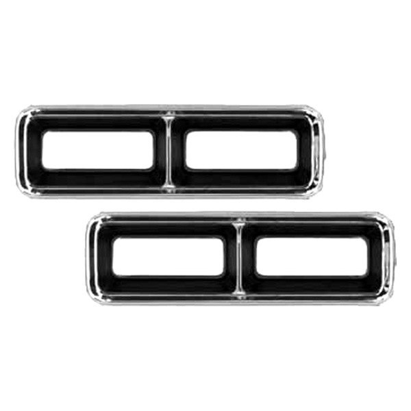 Auto Metal Direct® - CHQ™ Driver and Passenger Side Tail Lamp Bezels