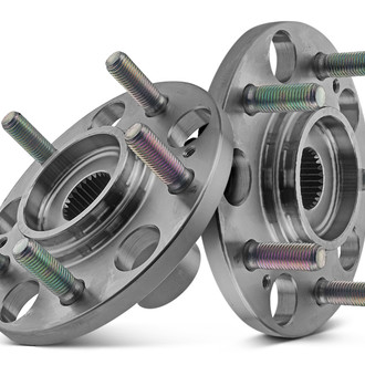 Auto 7® - Wheel Hub Set