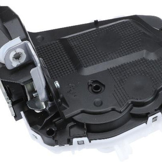 Autotecnica® - Rear Passenger Side Door Latch Assembly