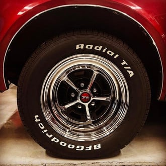 RADIAL T/A Tire On Ford Mustang