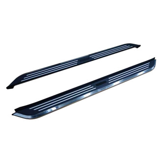 Black Horse® - 5.5" Pinnacle Series Cab Length Black with Chrome Trim Running Boards