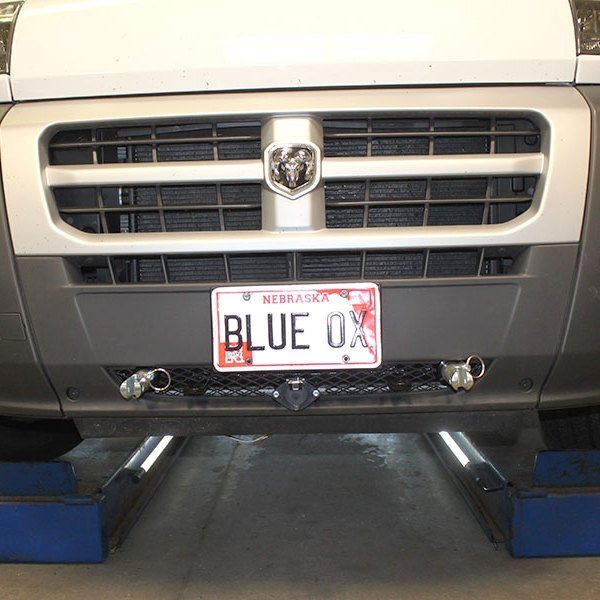 Blue Ox® Ram ProMaster 2500 2019 Base Plate Kit with Removable
