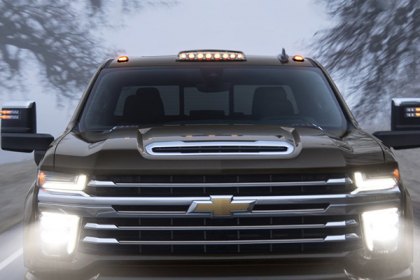 Lumen Now Offers LED Cab Roof Lights for Chevy Silverado and GMC Sierra