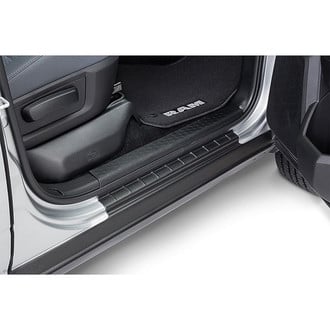 Bushwacker® 14064 - Trail Armor™ Black Rocker Panels
