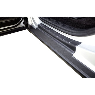 Bushwacker® - Trail Armor™ OE Matte Black Rocker Panels