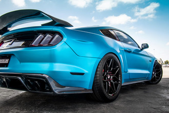 SM-2 Gloss Black on Ford Mustang