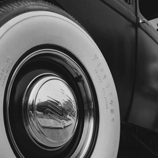 COKER® - Firestone Deluxe Champion Close-Up