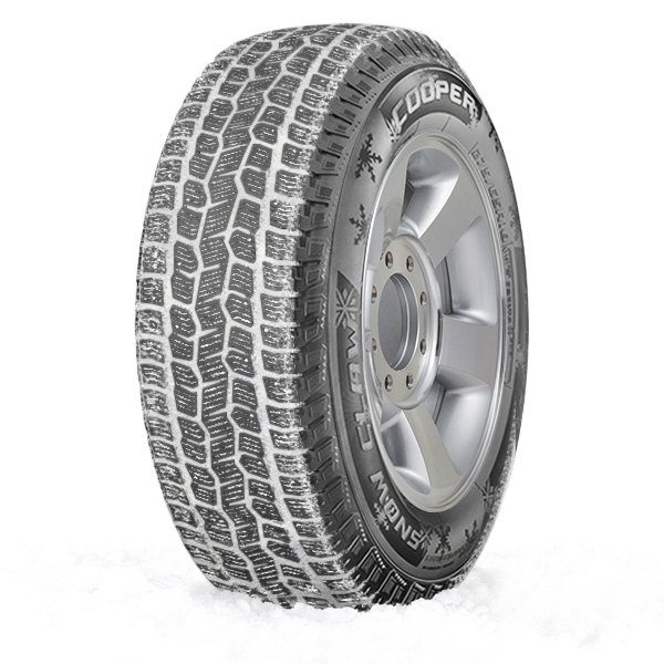 COOPER TIRES® - DISCOVERER SNOW CLAW in Snow