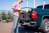 18325 --- Universal Truck Bed Extender