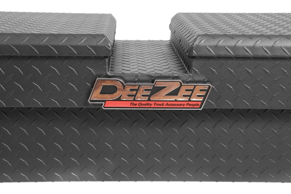 Dee Zee® - Red Label Pull Handle Double Lid Gull Wing Crossover