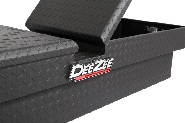Dee Zee® - Red Label Pull Handle Double Lid Gull Wing Crossover