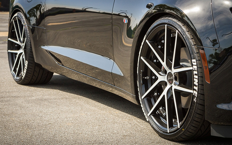 Delinte Tire On Chevrolet Camaro