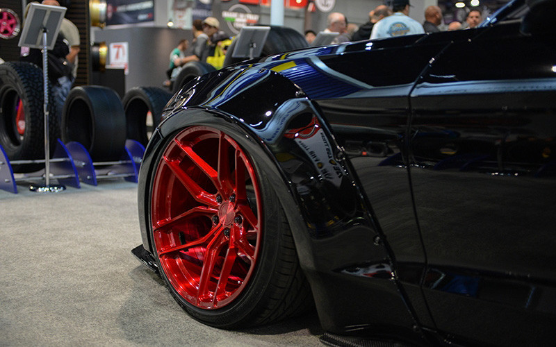 Delinte Tire On Mustang