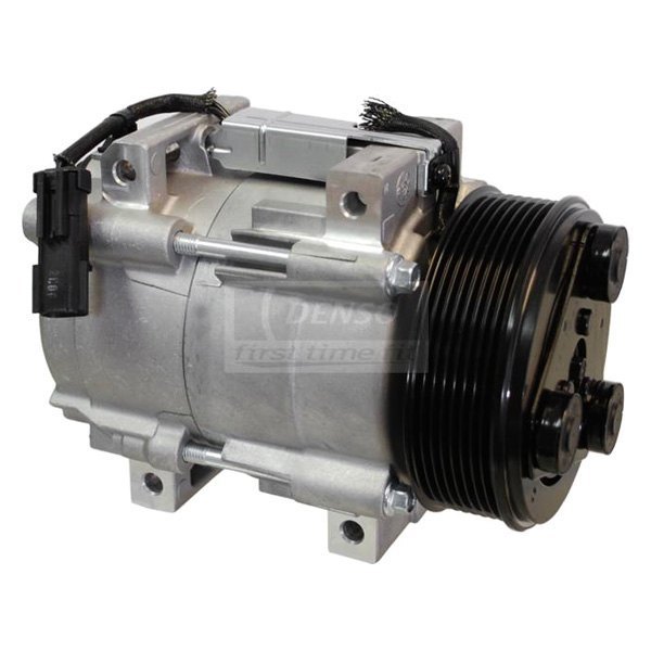 Denso® 4716046 A/C Compressor with Clutch
