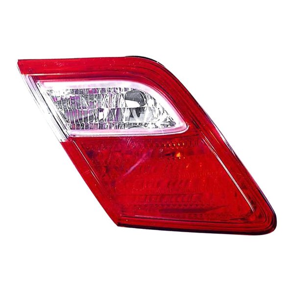 Depo® - Driver Side Inner Replacement Tail Light, Toyota Camry