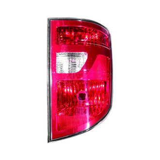 Depo® - Passenger Side Replacement Tail Light (Standard Line)
