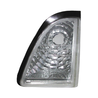 Depo® - Diamond Cut Driver and Passenger Side Turn Signal/Corner Lights (Standard Line)