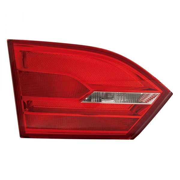 Depo® - Driver Side Inner Replacement Tail Light, Volkswagen Jetta