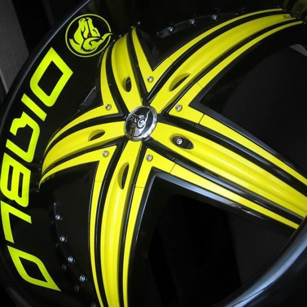 DIABLO® - Rage Wheel with Matching Yellow Lip Decal
