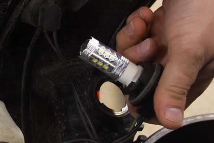 Diode Dynamics® - HP48 LED Bulb (3157, Red), Installation